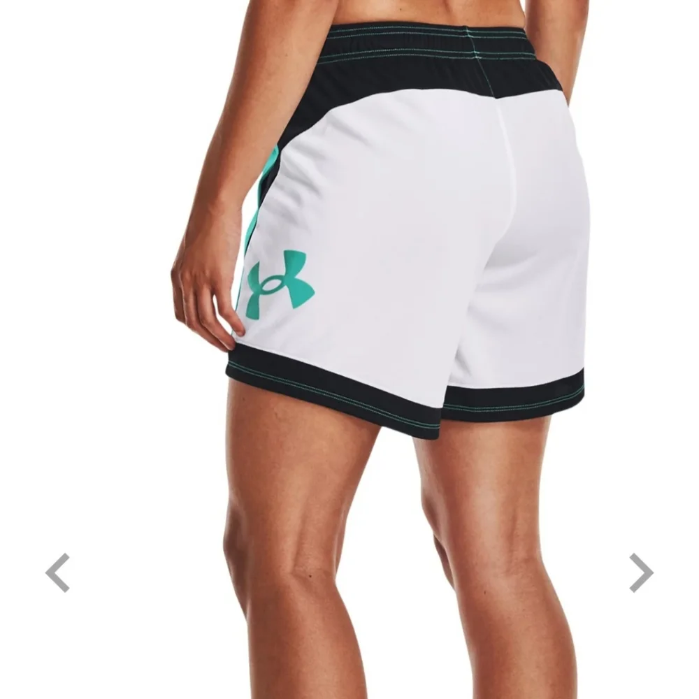 NWT UNDER ARMOUR WOMEN'S BASELINE 6